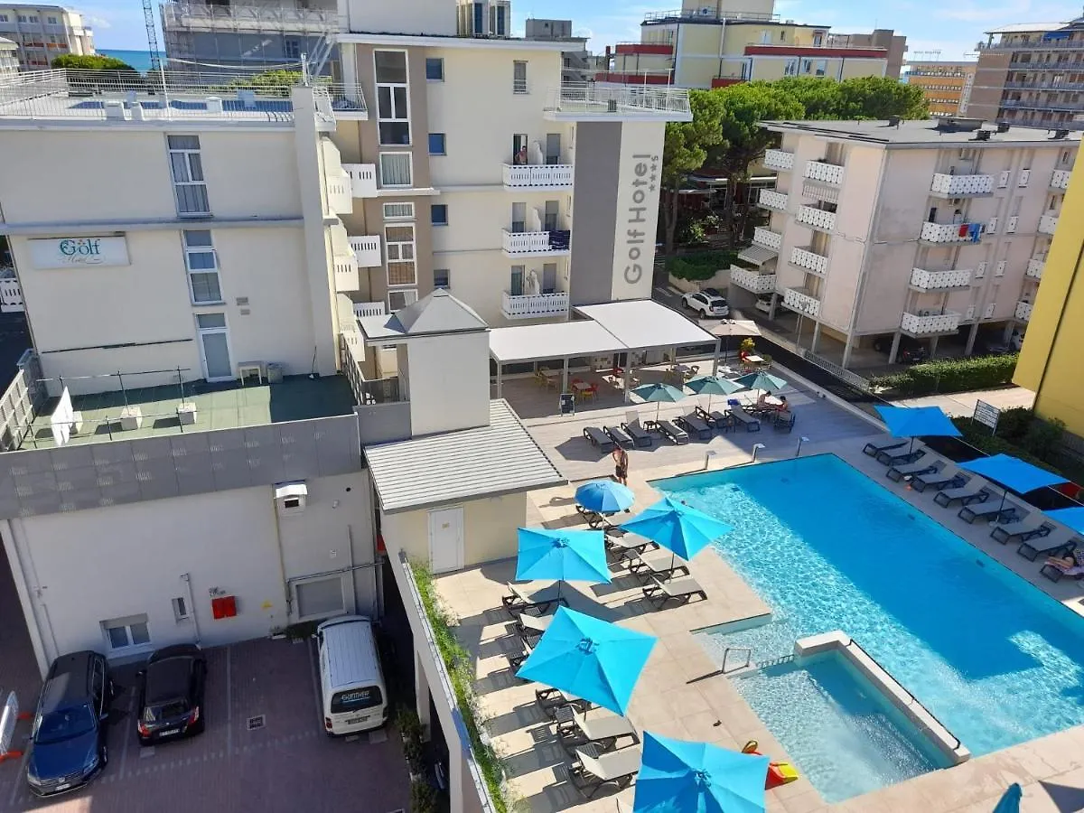 Hotel Golf ***S Μπιμπιόνε